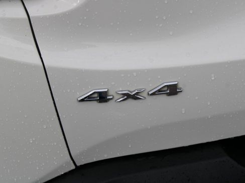 Used 2016 Jeep Renegade Sport w/ Power & Air Group image 14