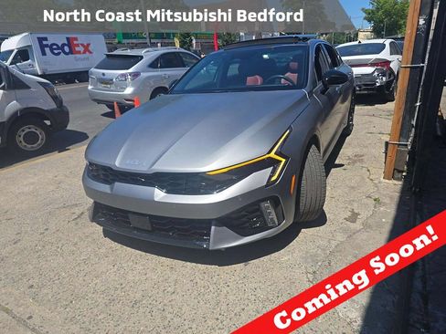 Used 2025 Kia K5 GT-Line w/ GT-Line Premium Package FWD image 1