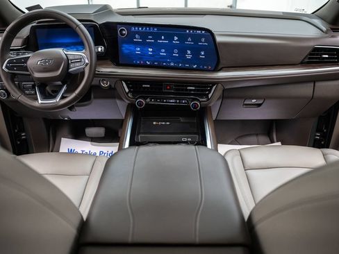 Used 2025 Chevrolet Tahoe Z71 w/ Z71 Off-Road Package AWD/4WD image 21