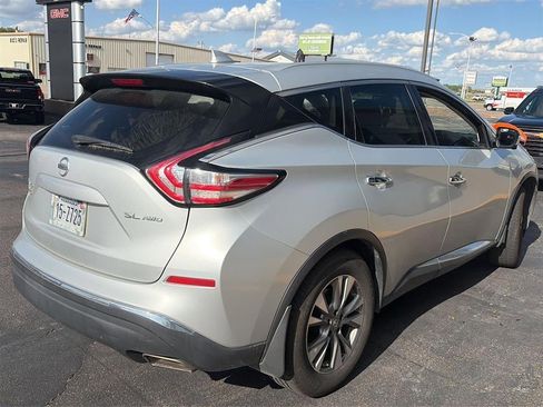 Used 2016 Nissan Murano SL AWD/4WD image 3
