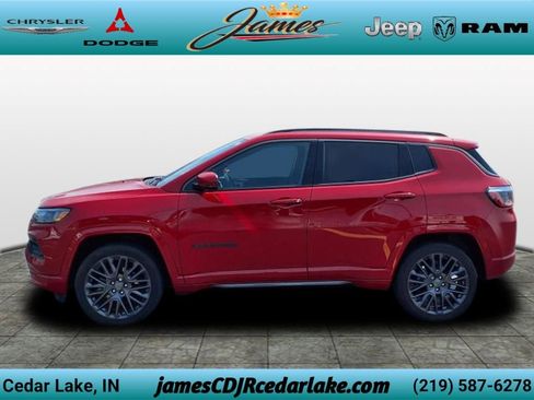 Used 2022 Jeep Compass Limited AWD/4WD image 2