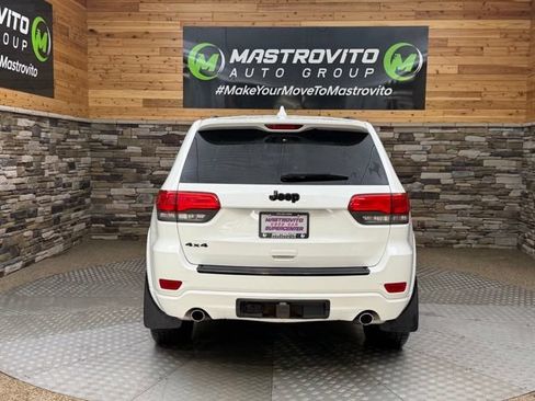 Used 2015 Jeep Grand Cherokee Altitude AWD/4WD image 11
