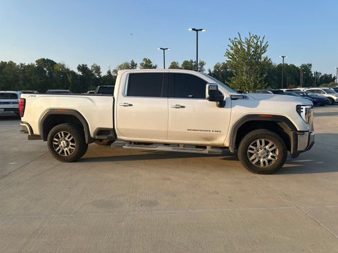 Used 2024 GMC Sierra 2500 SLT w/ Texas SLT Premium Package AWD/4WD image 2