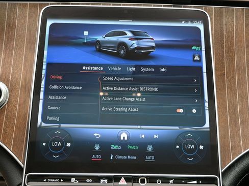 Used 2023 Mercedes-Benz EQE 350+ SUV w/ Pinnacle Trim Package image 28