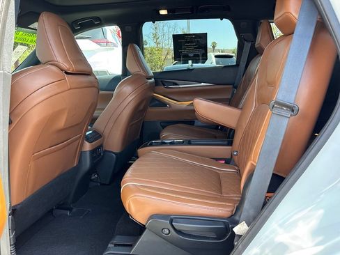Certified 2023 INFINITI QX60 Autograph AWD/4WD image 18