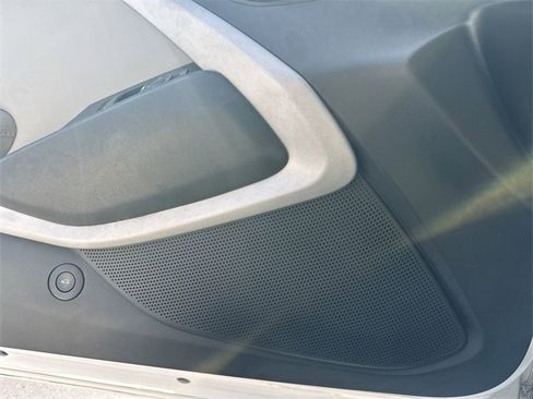 Used 2023 Chevrolet Camaro LT image 20