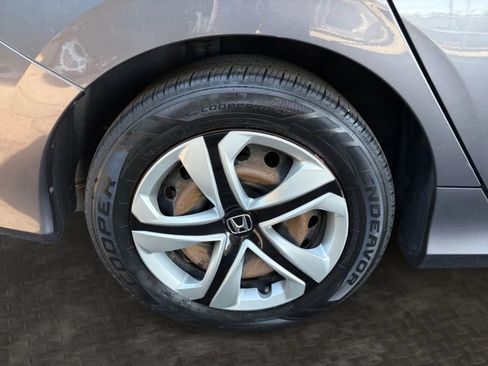 Used 2018 Honda Civic LX image 37