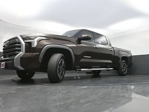 Used 2023 Toyota Tundra Limited w/ Power Package AWD/4WD image 30