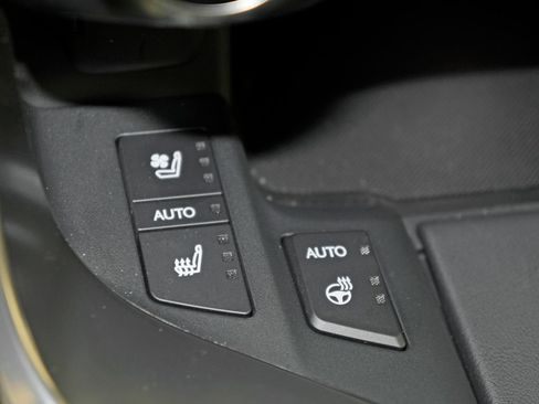 Used 2025 Lexus LX 700h Overtrail AWD/4WD image 32