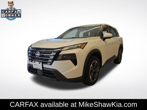 Used 2024 Nissan Rogue SV AWD/4WD image 1
