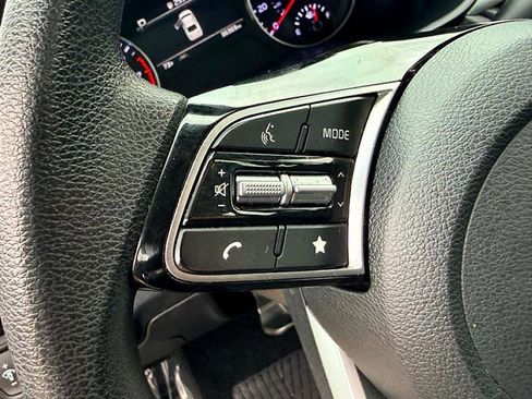 Used 2024 Kia Forte LXS image 30