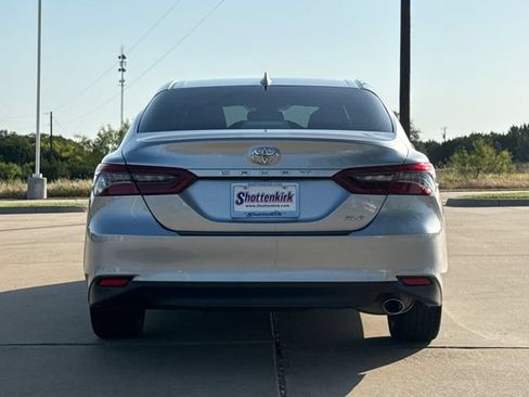 Used 2023 Toyota Camry XLE FWD image 7