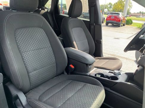 Used 2023 Ford Escape Active AWD/4WD image 24