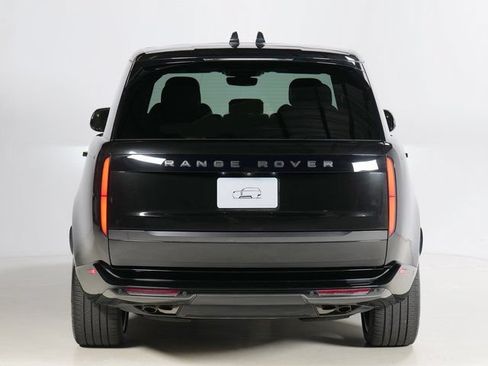 Certified 2025 Land Rover Range Rover SE AWD/4WD image 7