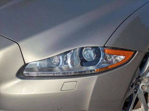 Used 2012 Jaguar XJ RWD image 7