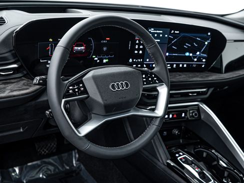 New 2025 Audi Q5 2.0T Premium Plus image 10