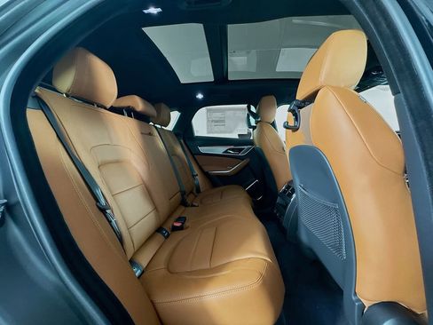 New 2026 Jaguar F-PACE R-Dynamic S image 27