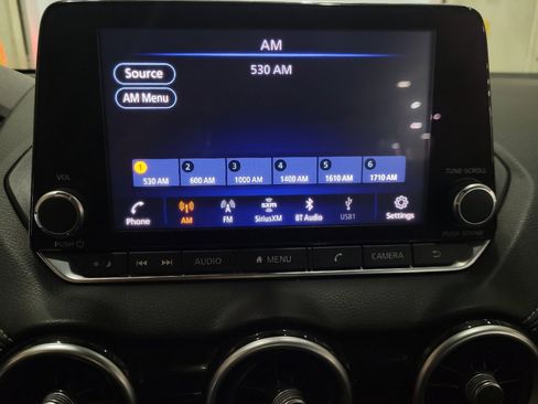 Used 2020 Nissan Sentra SV FWD image 25