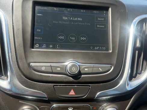 Used 2019 Chevrolet Equinox LT image 14