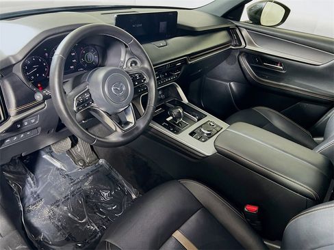 Used 2025 MAZDA CX-90 3.3 Turbo w/ Premium Plus Pkg image 9