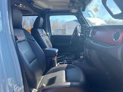 Used 2023 Jeep Wrangler Unlimited Rubicon w/ Steel Bumper Group image 10