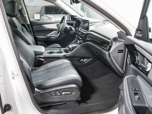 Used 2025 Acura MDX SH-AWD w/ Technology Package image 19