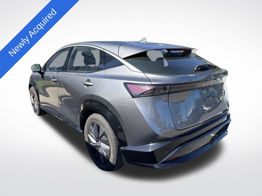 Used 2023 Nissan Ariya FWD image 2