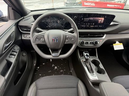 New 2026 Buick Envista Preferred w/ Convenience II Package image 21