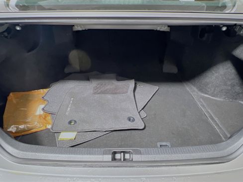 Used 2025 Toyota Camry SE w/ Multimedia Upgrade Package image 34