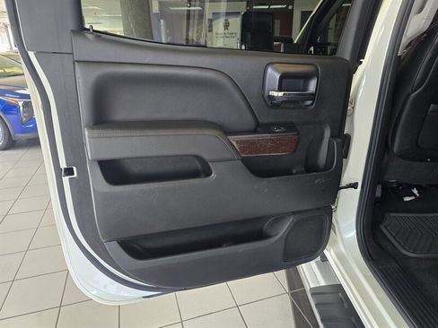 Used 2014 GMC Sierra 1500 SLE w/ SLE Value Package AWD/4WD image 10