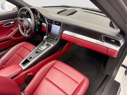 Used 2019 Porsche 911 Carrera S RWD image 14