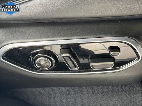 Used 2023 Jeep Grand Cherokee Overland w/ Luxury Tech Group IV image 37