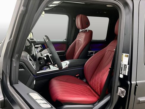 Used 2025 Mercedes-Benz G 63 AMG 4MATIC image 8