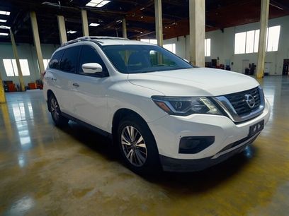 Used 2020 Nissan Pathfinder S