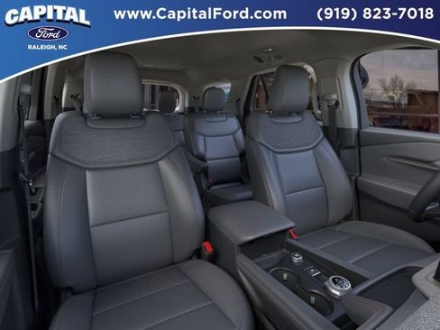 New 2026 Ford Explorer Active w/ Active Comfort Package RWD image 10