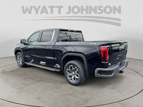 New 2026 GMC Sierra 1500 SLT AWD/4WD image 3
