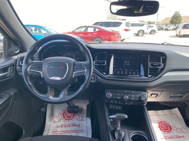 Used 2024 Dodge Durango SXT AWD/4WD image 14