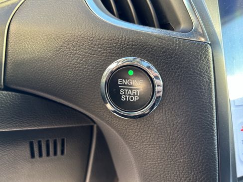 Used 2023 Ford Edge ST w/ Equipment Group 401A image 31