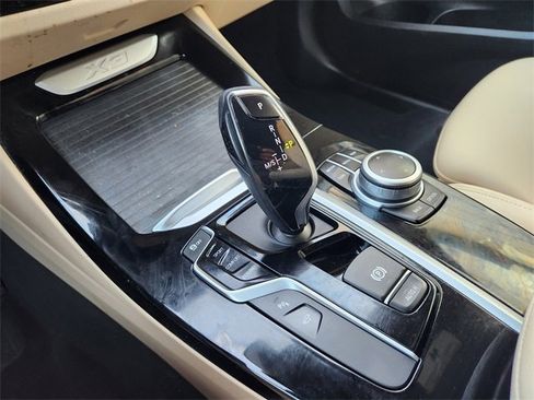 Used 2021 BMW X3 sDrive30i w/ Convenience Package image 17