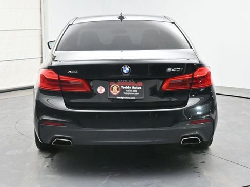 Used 2018 BMW 540i xDrive image 25