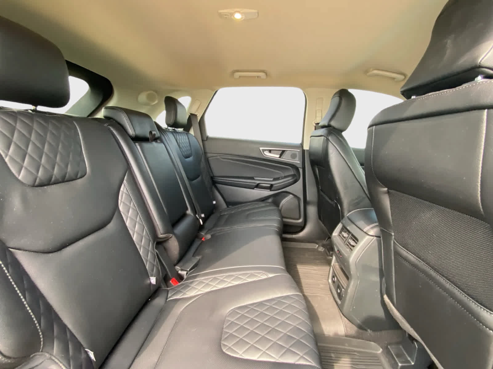 Used 2024 Ford Edge Titanium w/ Equipment Group 301A AWD/4WD image 14