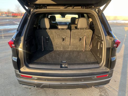 Used 2025 Buick Enclave Preferred image 20