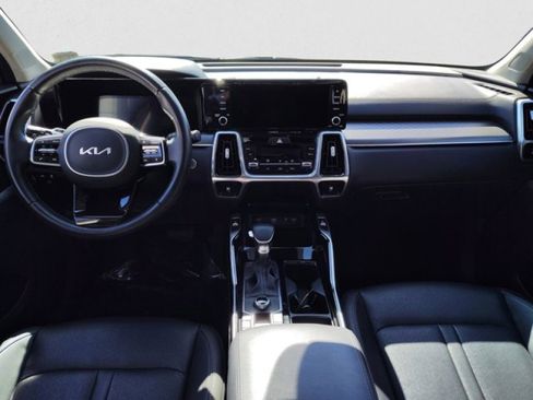 Used 2023 Kia Sorento SX image 13