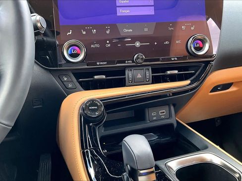 Certified 2025 Lexus NX 450h+ AWD w/ Accessory Package (2T) image 34