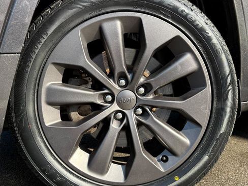 Used 2019 Jeep Cherokee High Altitude image 15