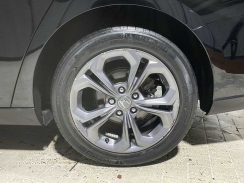 Used 2023 Honda Accord EX image 8