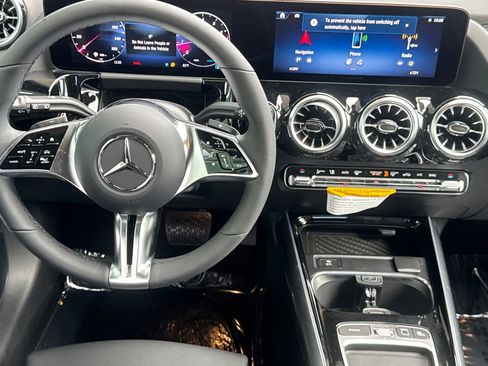 New 2026 Mercedes-Benz GLA 250 image 24