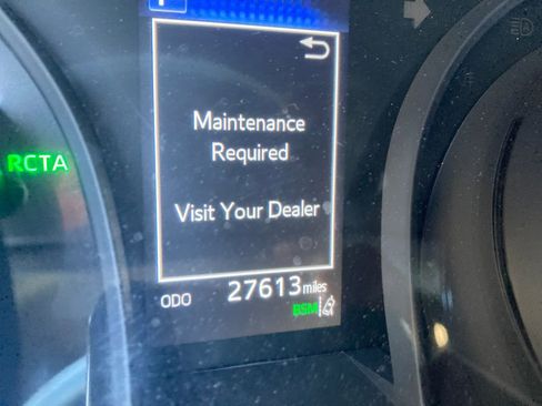 Used 2022 Toyota Camry SE image 20