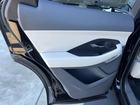 Used 2020 Jaguar E-PACE image 28