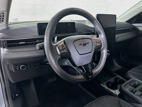 Used 2025 Ford Mustang Mach-E Select w/ Comfort Package Lite AWD/4WD image 9